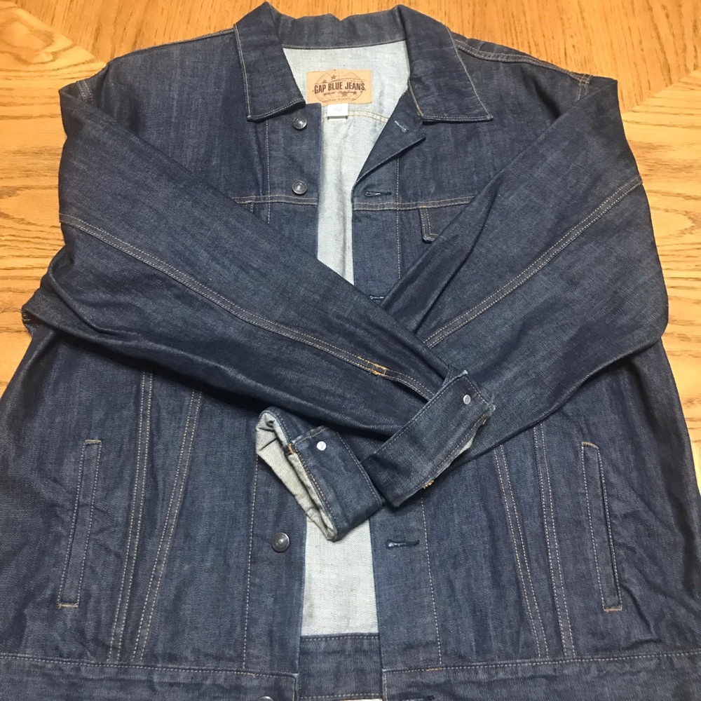 GAP BLUE JEAN JACKET